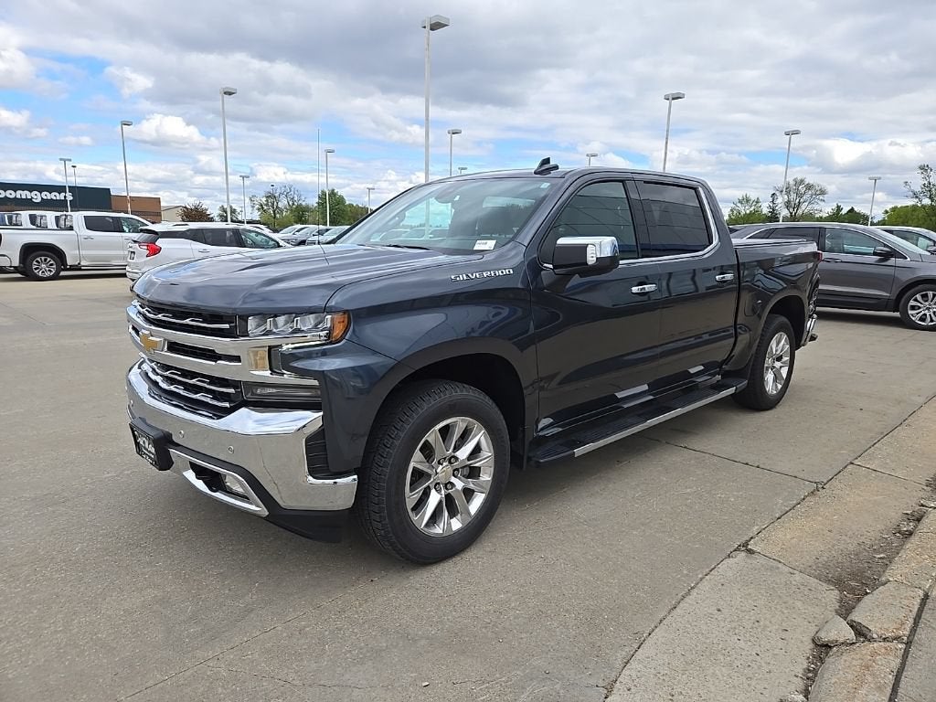 2021 Chevrolet Silverado 1500 — interior view