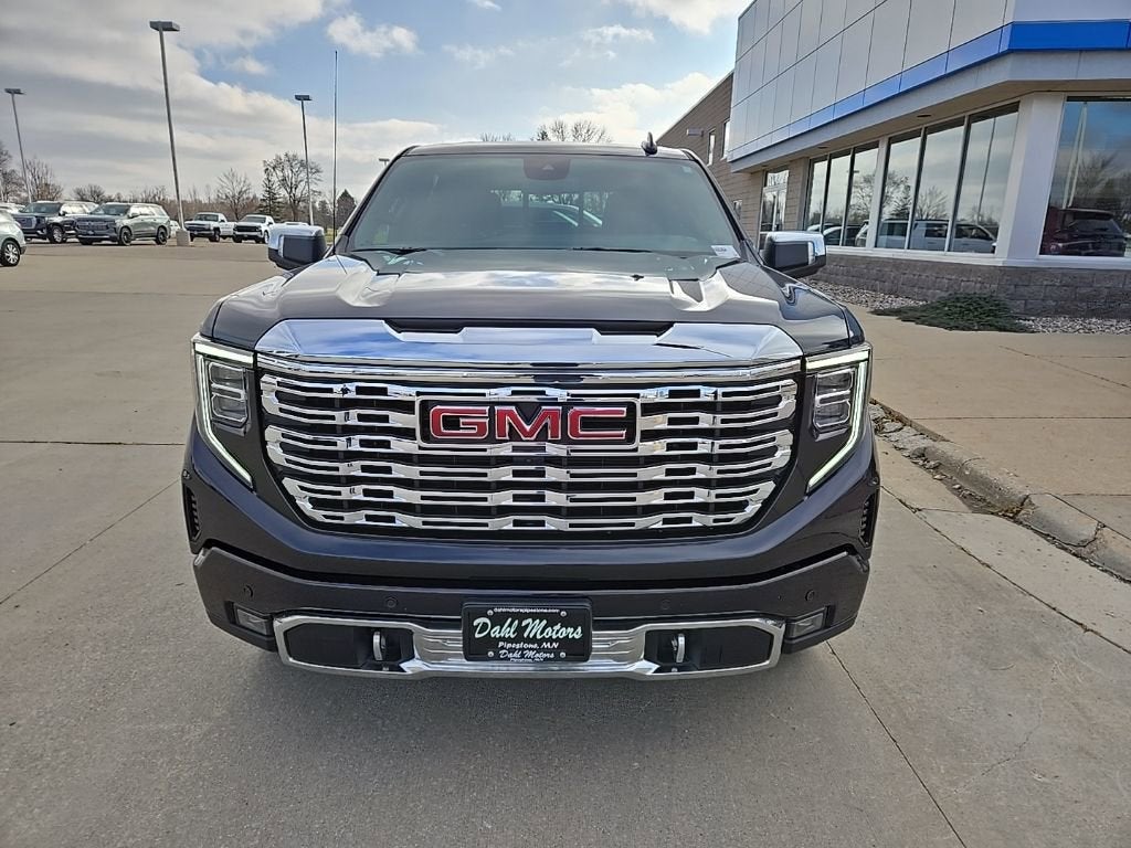 2022 GMC Sierra 1500 — rear three-quarter view