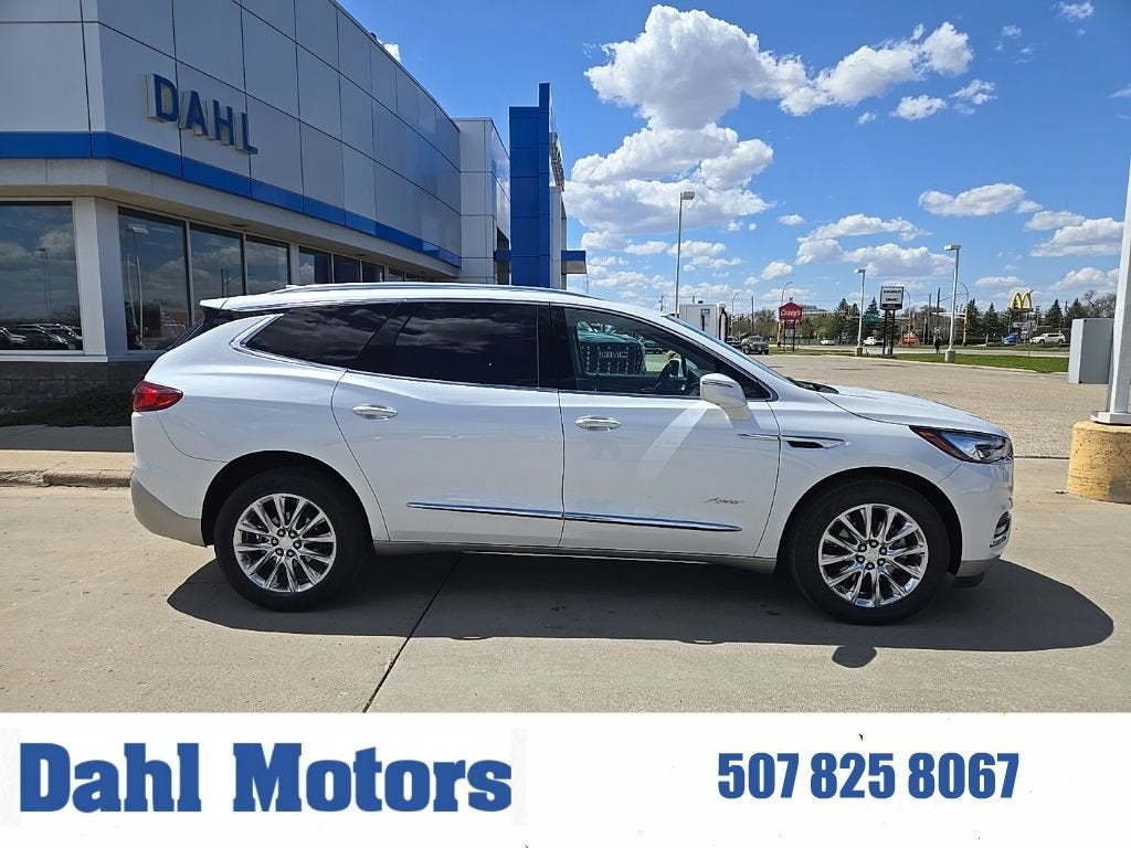 2019 Buick Enclave Avenir in Includes Satin Nickel Lower Exterior Accent Color.) — front three-quarter view