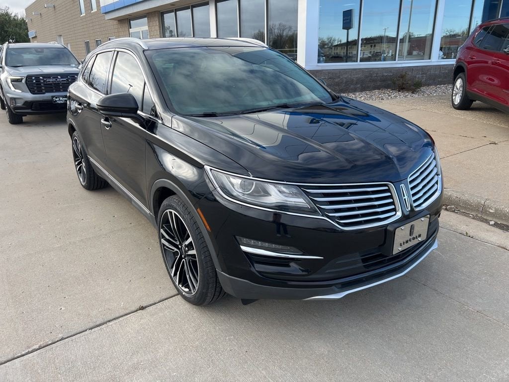 2018 Lincoln MKC — side profile view